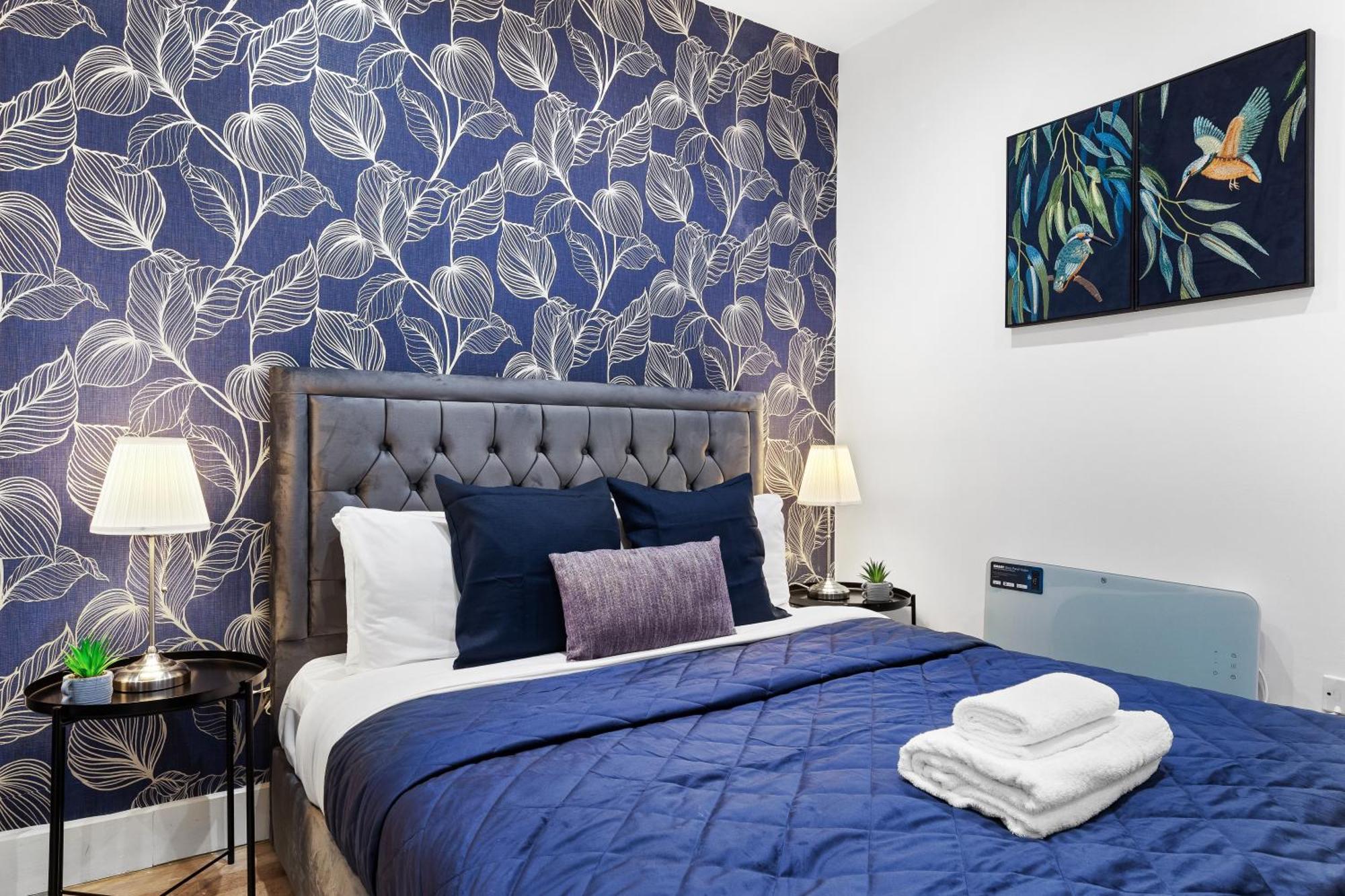 Modern One Bedroom Flat - Sleeps 5 -Near Heathrow - London Ub3 Экстерьер фото